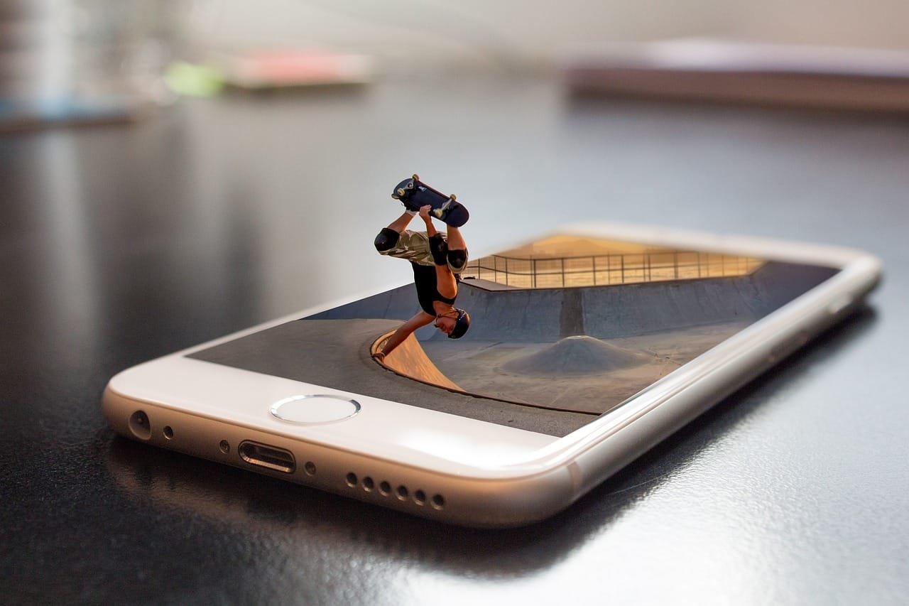 miniature, skateboarding, skateboarder, skater, sport, skateboard, recreational sport, smartphone, mobile phone, cellphone, skateboarding, sport, sport, sport, skateboard, skateboard, skateboard, smartphone, smartphone, smartphone, smartphone, smartphone, mobile phone, mobile phone, mobile phone, mobile phone, cellphone